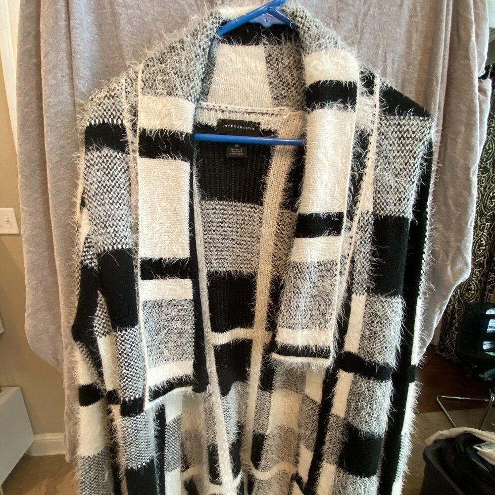 Investments Blk/Wht Convertible wool sweater jacket MEDIUM